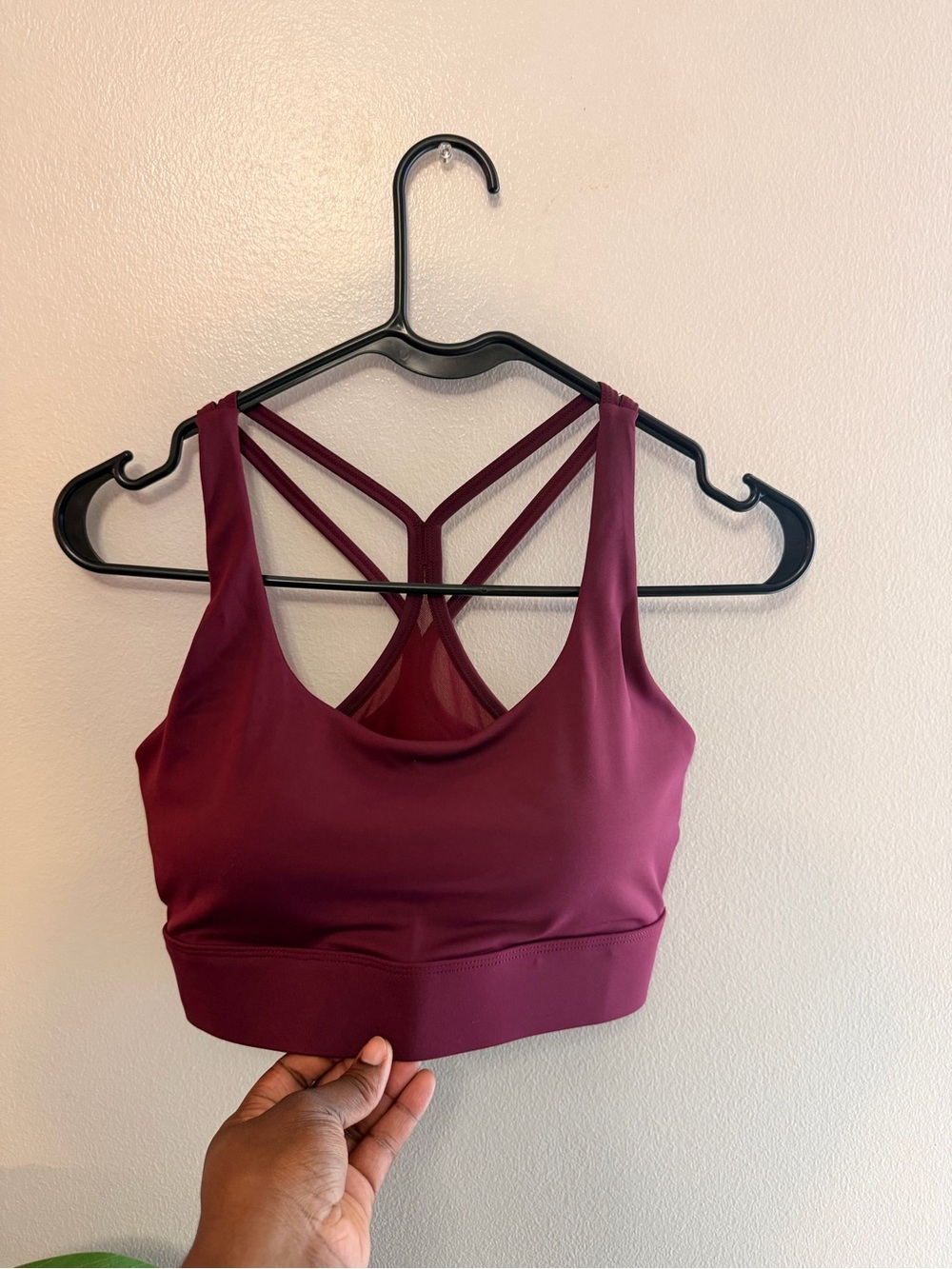 Ecogoose Burgundy Sports Bra Size Medium Athletic Workout Activewear NWT